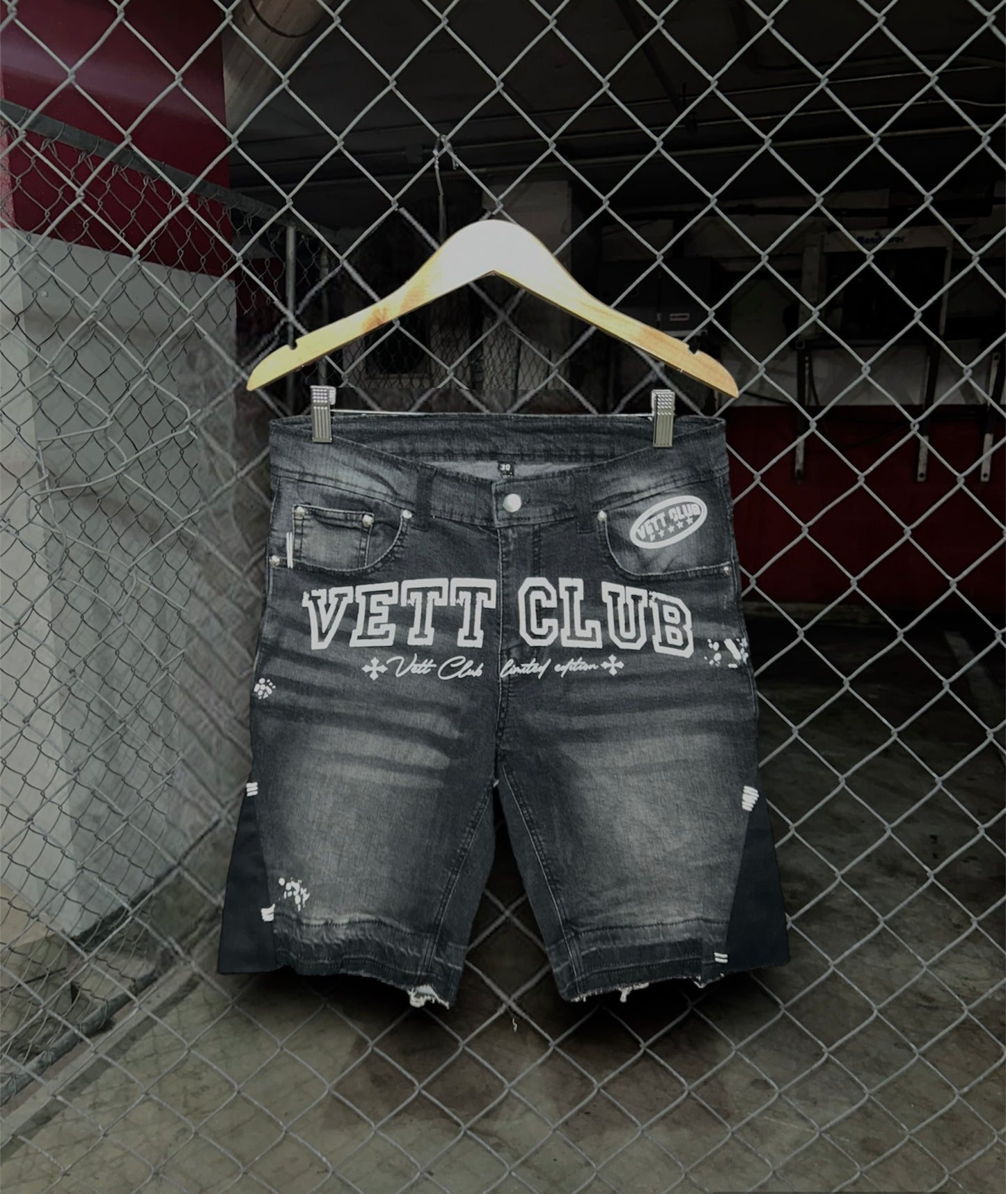 ‘VETT CLUB DENIM’ SHORTS